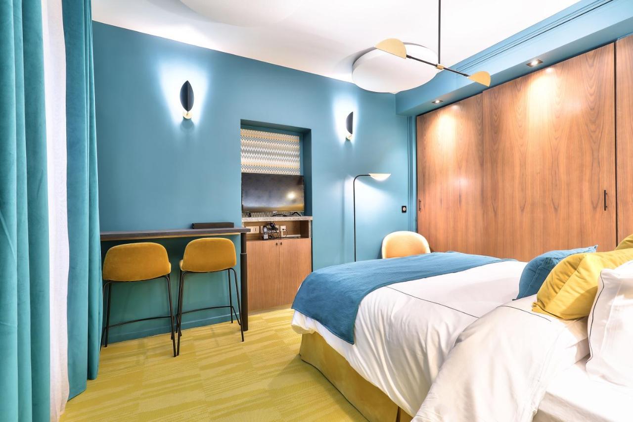 Hotel 33 Marbeuf ปารีส ภายนอก รูปภาพ