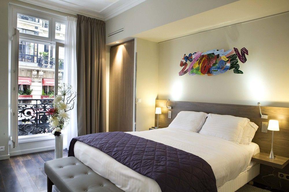 Hotel 33 Marbeuf ปารีส ภายนอก รูปภาพ